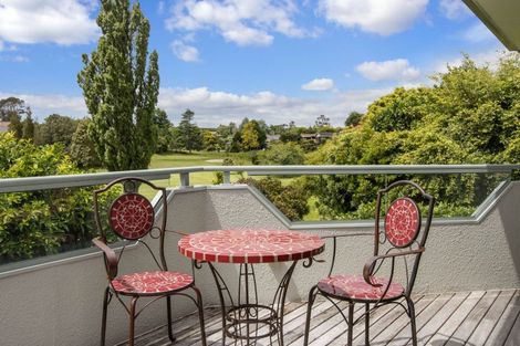 Photo of property in 62 Links View Drive, Omokoroa, 3114