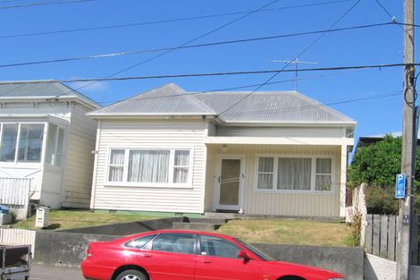 Photo of property in 97 Wallace Street, Mount Cook, Wellington, 6021