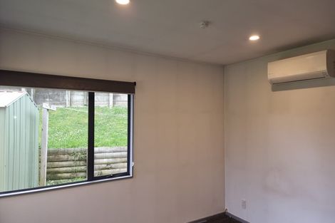 Photo of property in 65 Samwell Drive, Whitby, Porirua, 5024