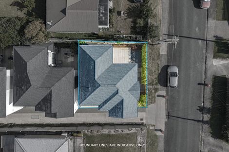 Photo of property in 1b Valron Road, Te Atatu South, Auckland, 0602