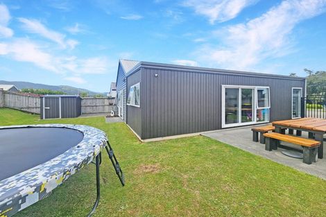 Photo of property in 94 Moohan Street, Wainuiomata, Lower Hutt, 5014