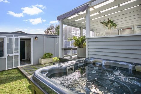 Photo of property in 1/18 Church Road, Mangere Bridge, Auckland, 2022