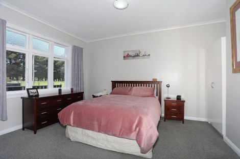 Photo of property in 195 Raumai Road, Bulls, 4894