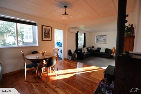 Photo of property in 112 Koutu Road, Kawaha Point, Rotorua, 3010