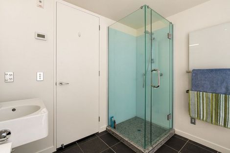 Photo of property in Portal Apartments, 8a/42 Cable Street, Te Aro, Wellington, 6011