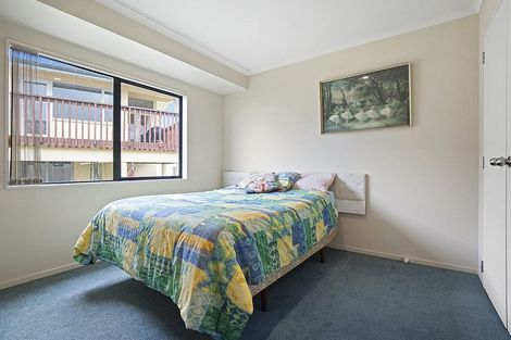 Photo of property in 915 East Coast Road, Kaiaua, Pokeno, 2473