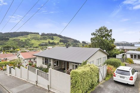 Photo of property in 7 Springdon Avenue, Sawyers Bay, Port Chalmers, 9023