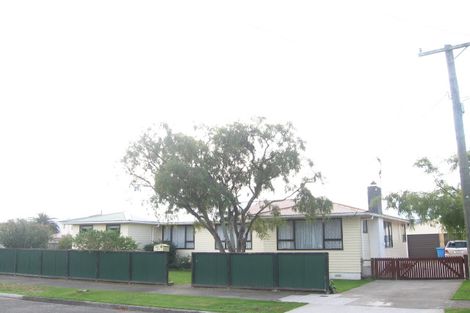 Photo of property in 24 Charles Street, Clouston Park, Upper Hutt, 5018