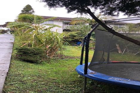 Photo of property in 2/366a Glenfield Road, Glenfield, Auckland, 0629