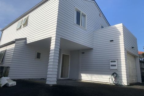 Photo of property in 7/20 Fields Parade, Oteha, Auckland, 0632