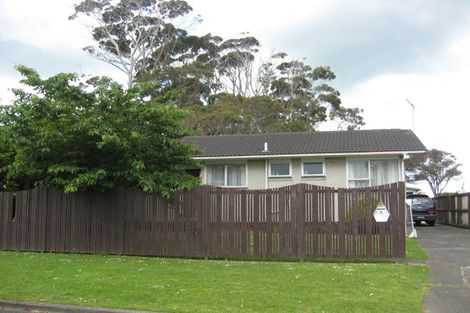 Photo of property in 3 Rangataua Place, Manurewa, Auckland, 2102