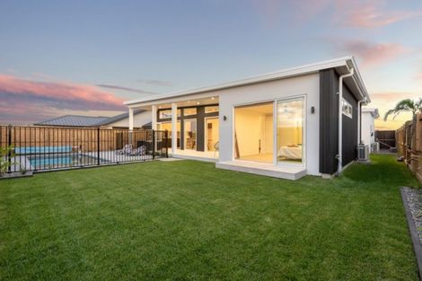 Photo of property in 41 Montiicola Drive, Papamoa Beach, Papamoa, 3118