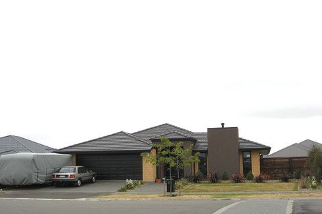 Photo of property in 69 Putake Drive, Parklands, Christchurch, 8083