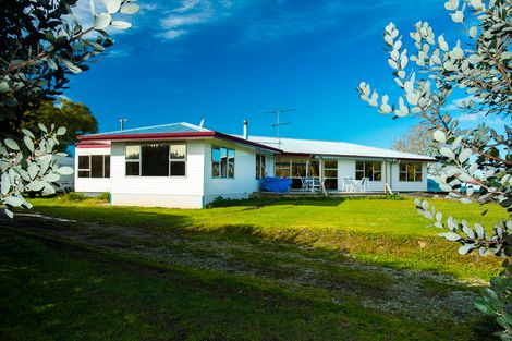 Photo of property in 55c Whakato Road, Manutuke, 4072