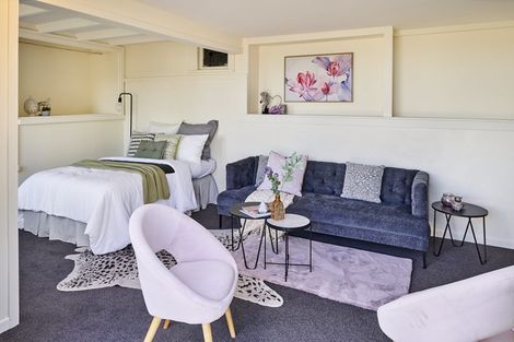 Photo of property in 60 Anne Street, Wadestown, Wellington, 6012