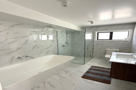 Photo of property in 124 Portage Road, New Lynn, Auckland, 0600