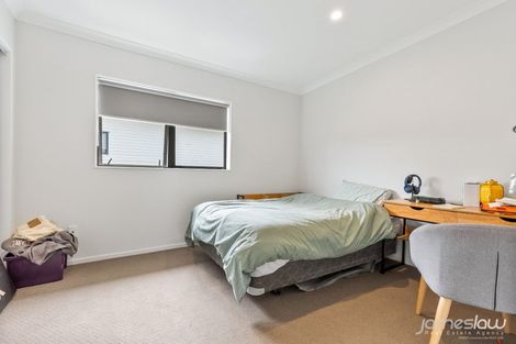 Photo of property in 9/46 Carlos Drive, Flat Bush, Auckland, 2016