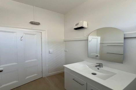 Photo of property in 297 Barbadoes Street, Christchurch Central, Christchurch, 8011