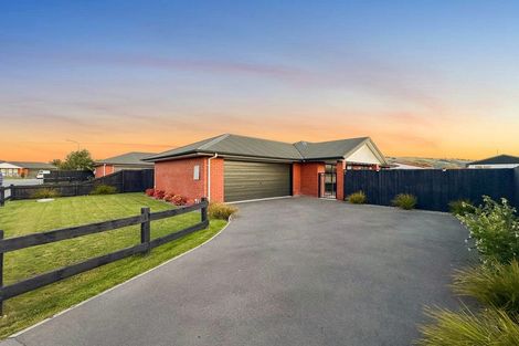 Photo of property in 8 Reserve Close, Woolston, Christchurch, 8062