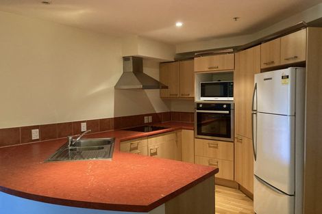 Photo of property in 8/80 Salamanca Road, Kelburn, Wellington, 6012