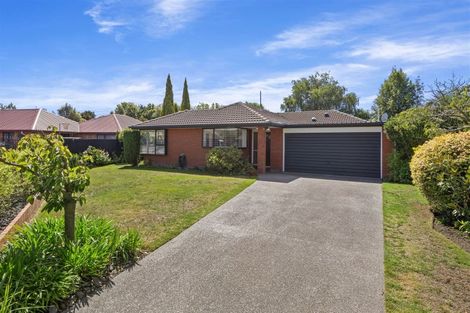 Photo of property in 12 Thornhill Place, Sockburn, Christchurch, 8042