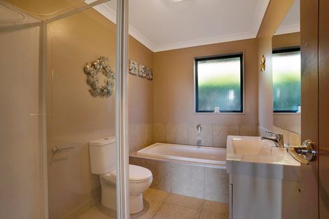 Photo of property in 22 Jezero Drive, Massey, Auckland, 0614