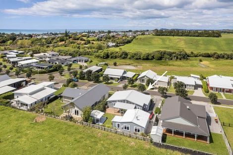 Photo of property in 44 Ocean Breeze Drive, Waihi Beach, 3611