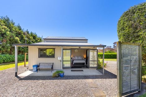 Photo of property in 112 Princess Street, Waitara, 4383
