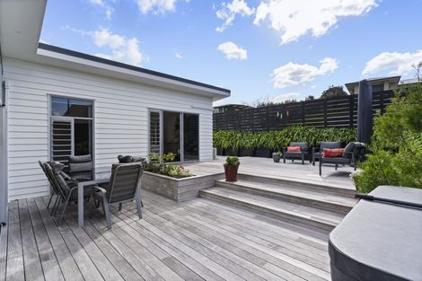 Photo of property in 9 Bayview Park Lane, Orewa, 0931