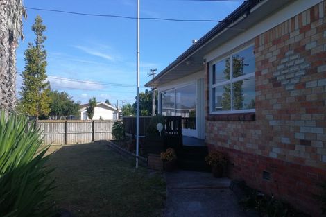 Photo of property in 2 Challinor Street, Pakuranga, Auckland, 2010