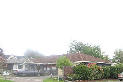 Photo of property in 15 Elmslie Place, Owhata, Rotorua, 3010