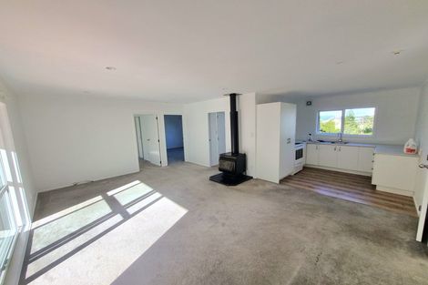 Photo of property in 388 Muriwai Road, Waimauku, 0881