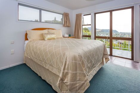 Photo of property in 8 Pine Grove, Tairua, 3508