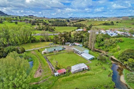 Photo of property in 3 Hurndall Street, Maungaturoto, 0520