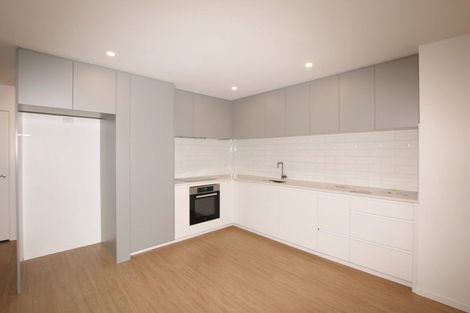 Photo of property in 2b Otaimako Place, Mangere, Auckland, 2022