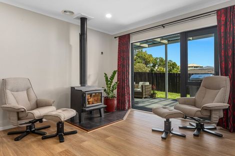 Photo of property in 3 Meadow Vale, Coastlands, Whakatane, 3120