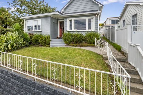 Photo of property in 51 Gaine Street, New Plymouth, 4310