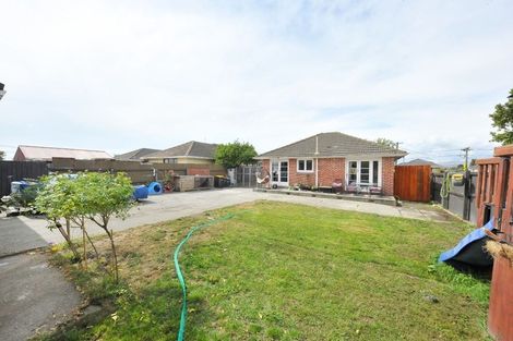 Photo of property in 34 Lyndhurst Crescent, Aranui, Christchurch, 8061