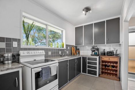 Photo of property in 1/19 Liam Place, Half Moon Bay, Auckland, 2012