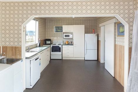 Photo of property in 4 Harrod Avenue, Foxton Beach, Foxton, 4815