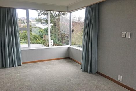Photo of property in 16 Ure Street, South Hill, Oamaru, 9400
