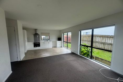 Photo of property in 20 Gambare Place, Wattle Downs, Auckland, 2103