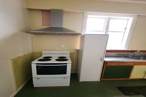 Photo of property in 67 Pirie Street, Mount Victoria, Wellington, 6011