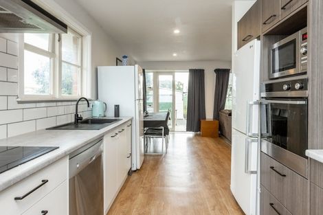 Photo of property in 82 Barker Road, Marewa, Napier, 4110