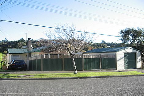 Photo of property in 66 Thomas Street, Stokes Valley, Lower Hutt, 5019