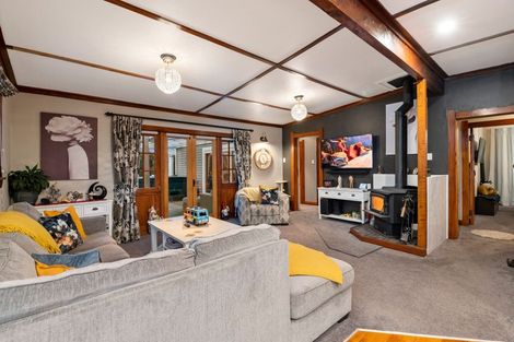 Photo of property in 1070 Queen Street East, Levin, 5510