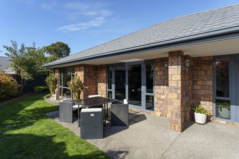 Photo of property in 5 Hideaway Gate, Parklands, Christchurch, 8083