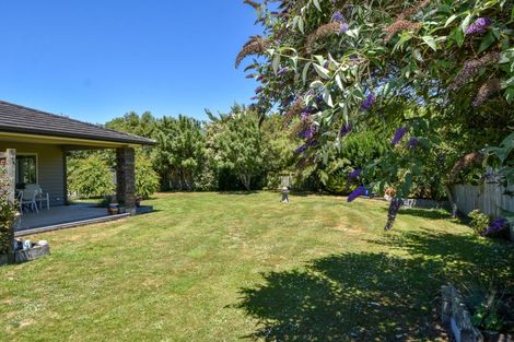 Photo of property in 5 Tararua Crescent, Carterton, 5713