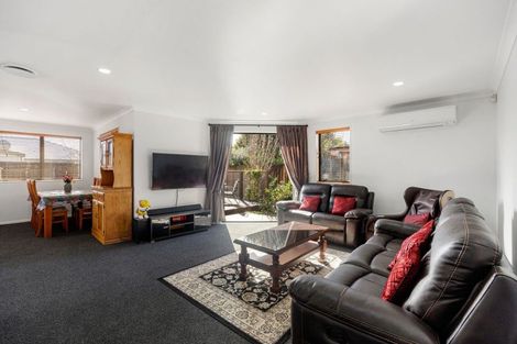 Photo of property in 1042a Heaphy Terrace, Fairfield, Hamilton, 3214