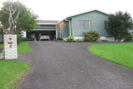 Photo of property in 4 Windfall Grove, Greenhithe, Auckland, 0632